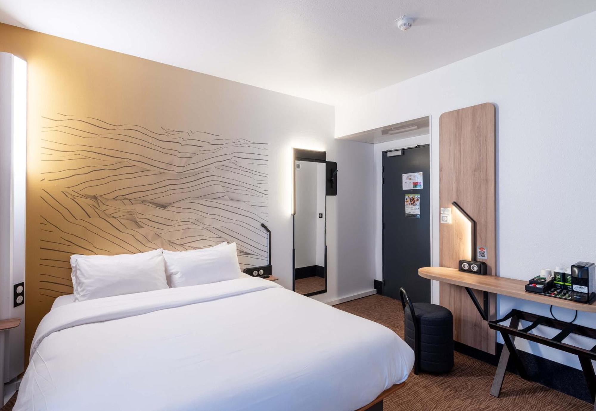 B&B HOTEL Lille Grand Stade Villeneuve-d’Ascq Exterior foto