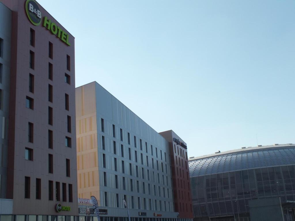 B&B HOTEL Lille Grand Stade Villeneuve-d’Ascq Exterior foto