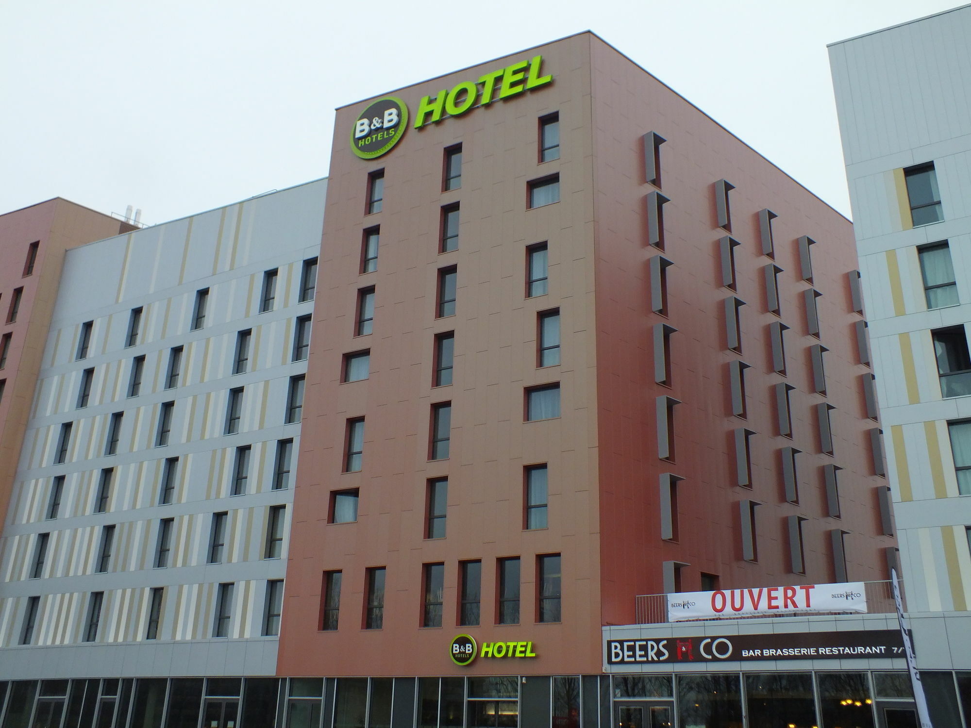 B&B HOTEL Lille Grand Stade Villeneuve-d’Ascq Exterior foto